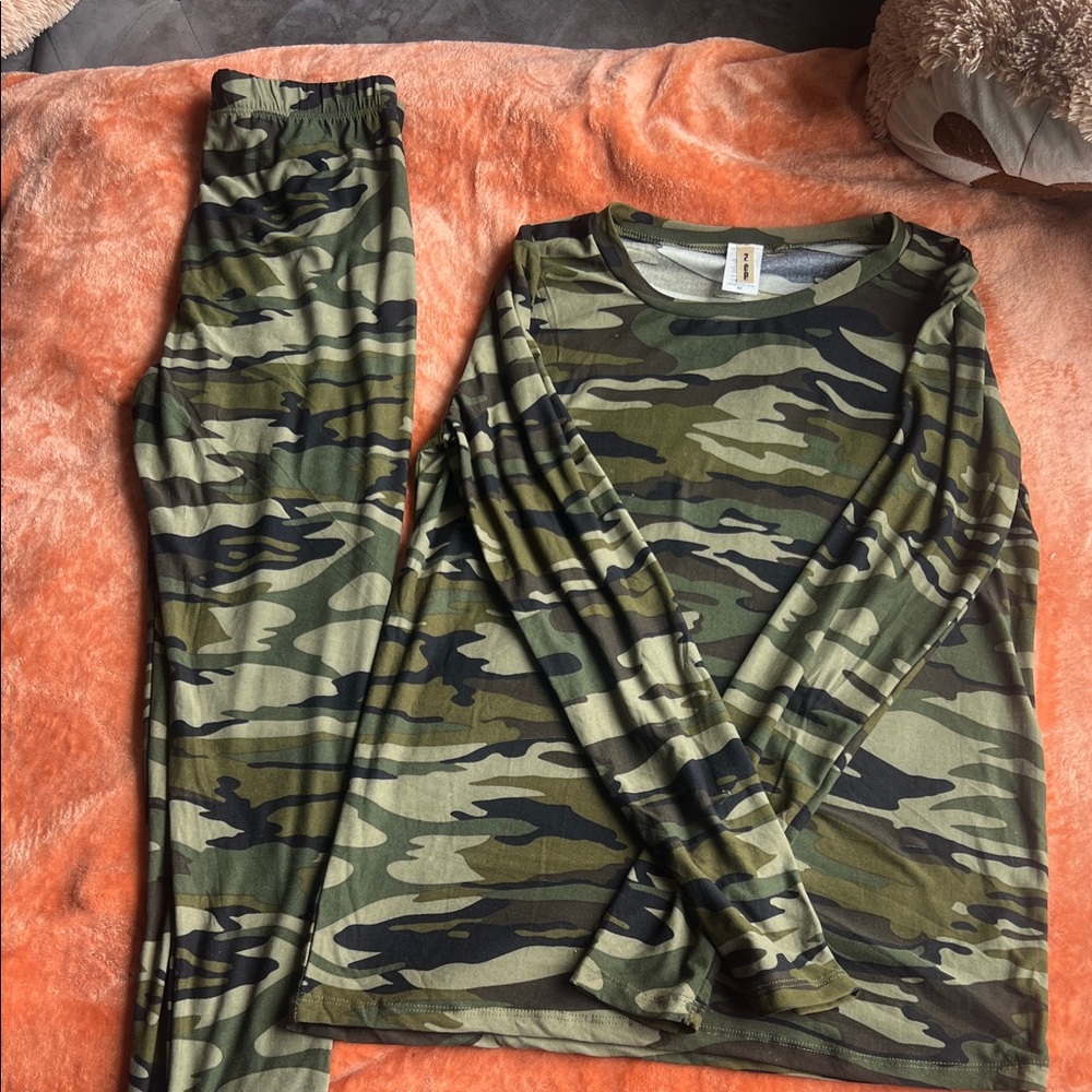 Camouflage Long Sleeve Top and Pants Set